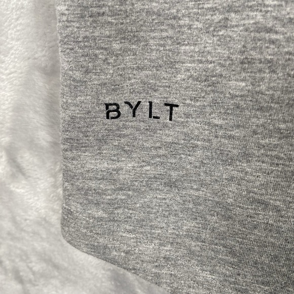 BYLT Basics T-Shirt men's Medium Drop Cut Lux Short Sleeve Blue Gray Colorblock - Picture 2 of 10